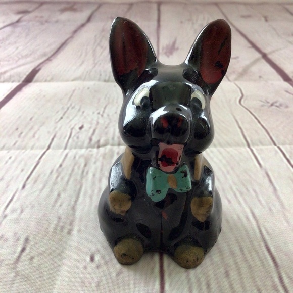 Vintage Hand Painted Redware Bunny Rabbit Salt and Pepper Shaker Pair - Japan - Picture 6 of 9